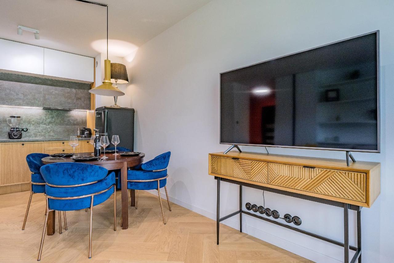 Hello Apartments Chmielna With Private Parking And Balcony Gdańsk Extérieur photo
